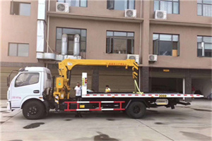 六盘水附近汽车轮胎更换